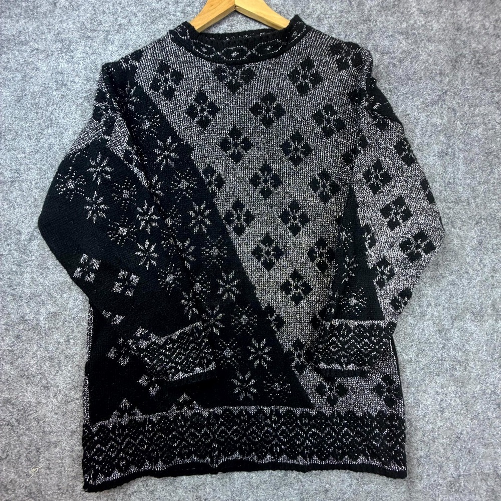 Vintage Dana Scott Sweater Womens Small Black Silver Snowflake Oversized Holiday